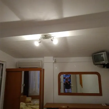 Poseidon מלון גולדן סנדס